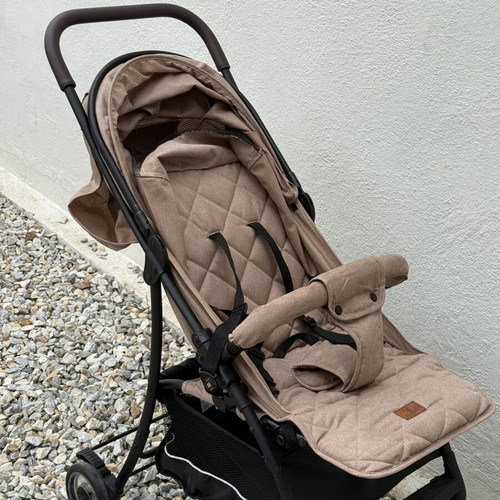 Cangaroo London stroller like new