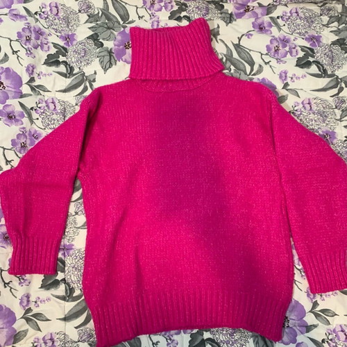 Kate London thick knitted turtleneck like new, pink