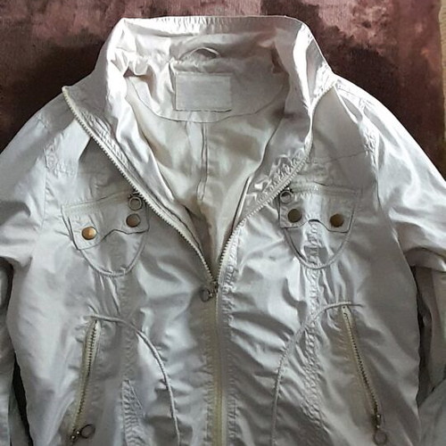 Windbreaker jacket like new, beige, size S-M