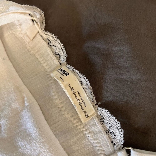 Pull & Bear lace top like new, white, size S