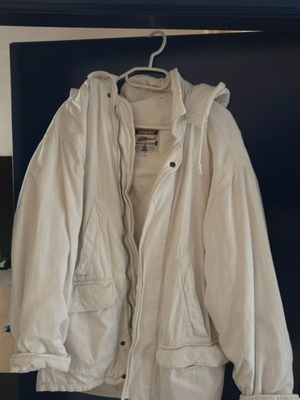 White warm jacket size L like new