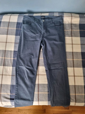 Funky Buddha men's pants blue like new, size 30