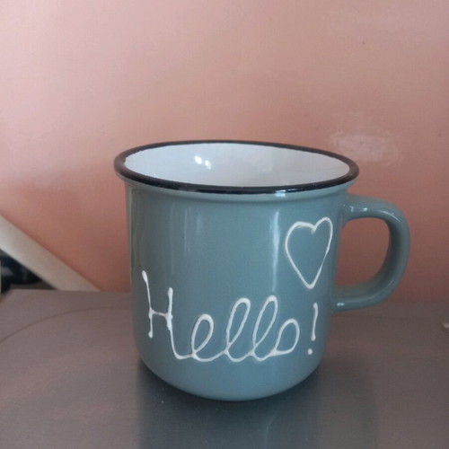 Mug like new with Hello! decoration