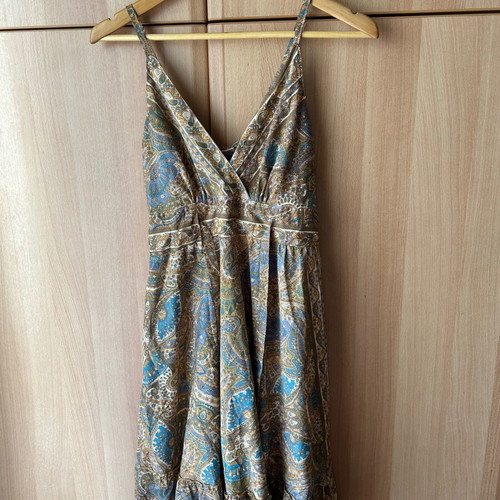 Dress used, one size, multicolored with elastic back
