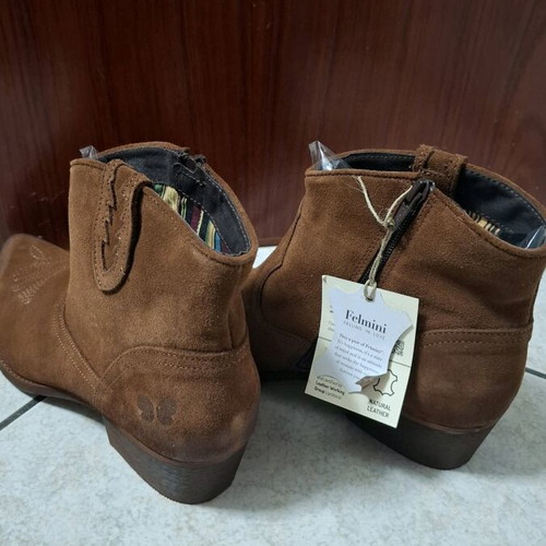 Felmini wide fit boots brown new, size 41