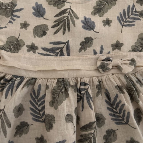 Baby dress for girl 6-9 months new, white floral pattern