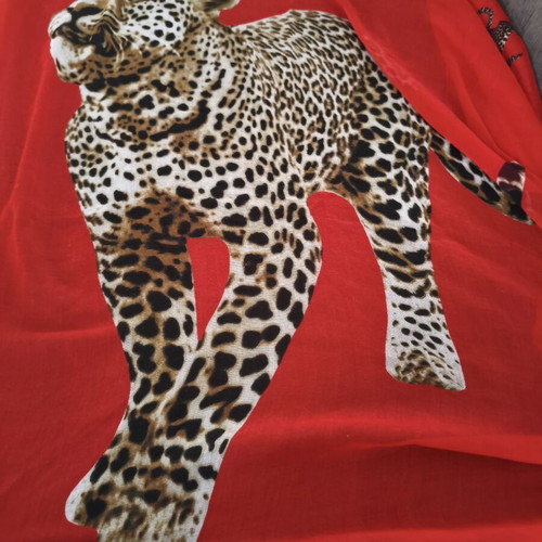 Red pareo with leopard print like new