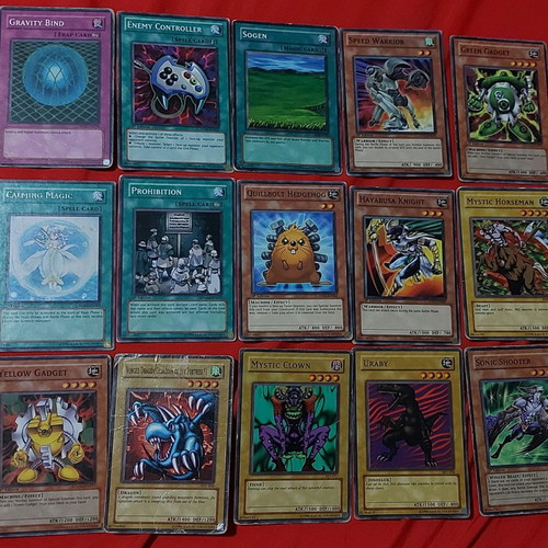 Authentic Yu-Gi-Oh Cards used -  25,00 - Vendora.cy