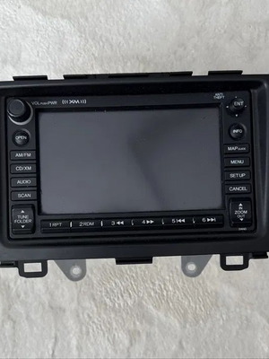 Honda CR-V III OEM Navigation GPS DVD used 2007-2011