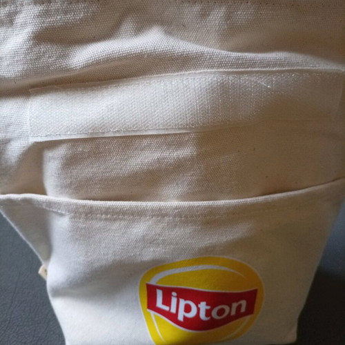 Lipton collectible set new with bag, bottle and food container
