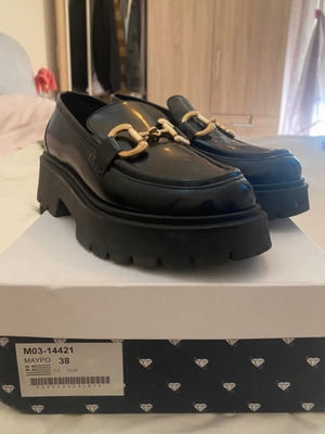 Loafers Envie Shoes μαύρα σαν καινούργια, μέγεθος 38