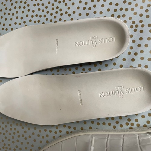 Louis Vuitton FrontRow leather sneakers like new, size 41, white