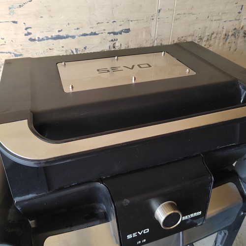 Severin SEVO GTS Electric Grill 3000W used with wheeled base and thermometer