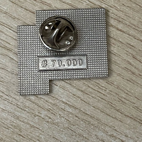 Olympic Games pin like new