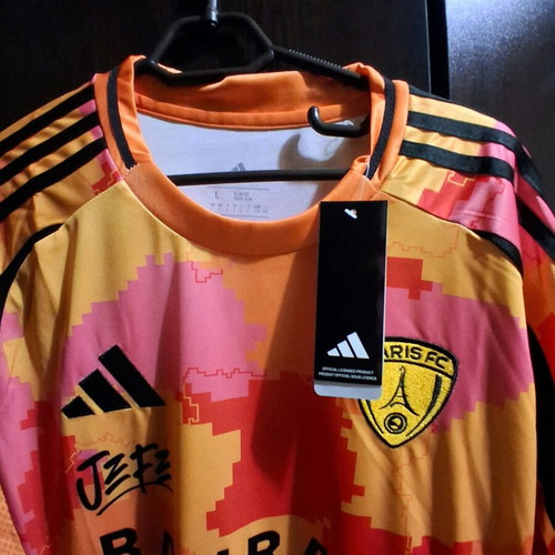 Paris F.C Away Jersey new, size Large