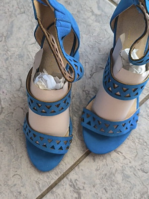 Envie Shoes blue high heel pumps, size 37
