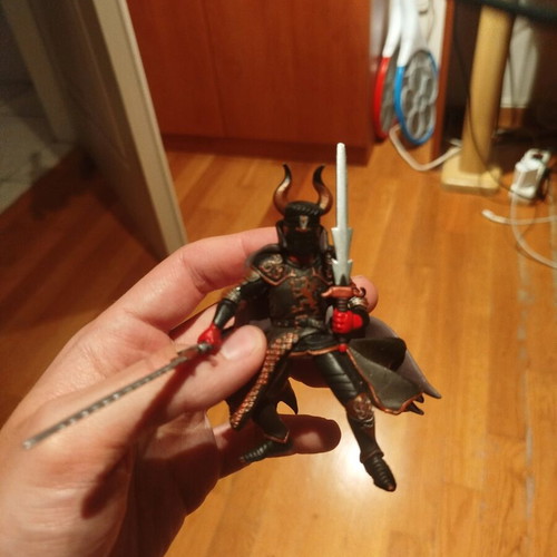 Figures of warriors, dragons and monsters used