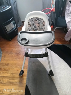 Baby chair like new