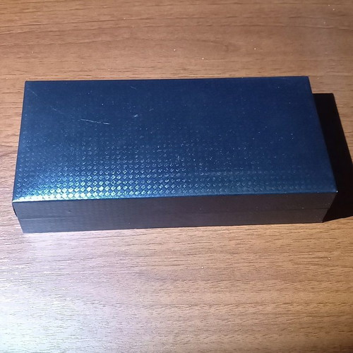 Collectible OASTH velvet case with lighter and pen new