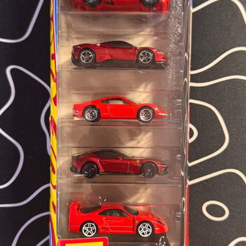 Hot Wheels Ferrari 5-Pack New, F40 Competizione SF90 250 GTO 12Cilindri