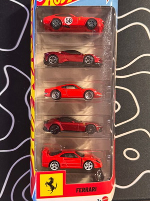 Hot Wheels Ferrari 5-Pack New, F40 Competizione SF90 250 GTO 12Cilindri