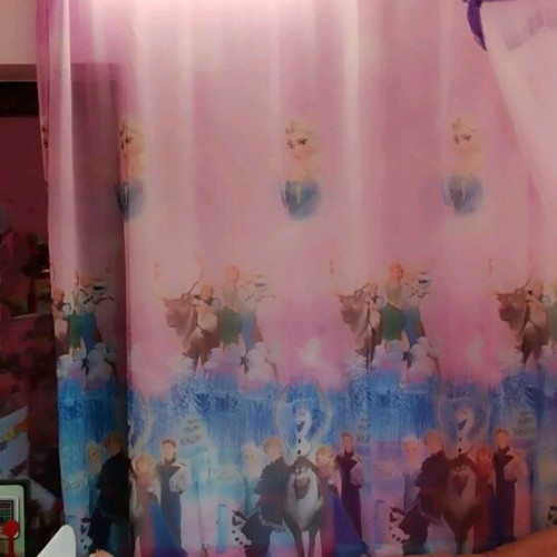 Frozen Elsa Kids Room Curtain like new