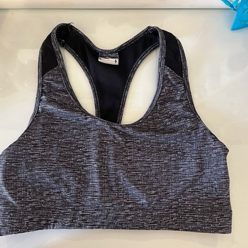 Sports bra gray like new, size M