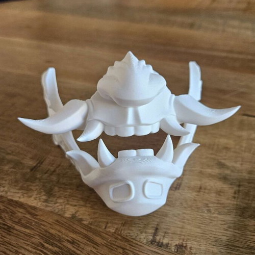 Dualsense Samurai Oni Mask stand for PS5 controller
