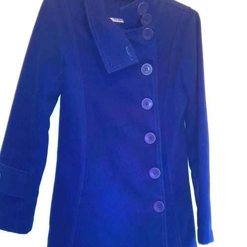JusTop midi coat used in sapphire blue shade
