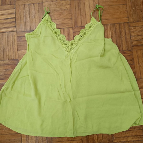 Green pistachio camisole top, medium-large