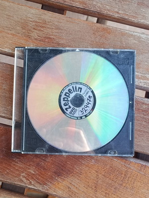 Friends Season 7 DVD, episodes 9-16, with subtitles