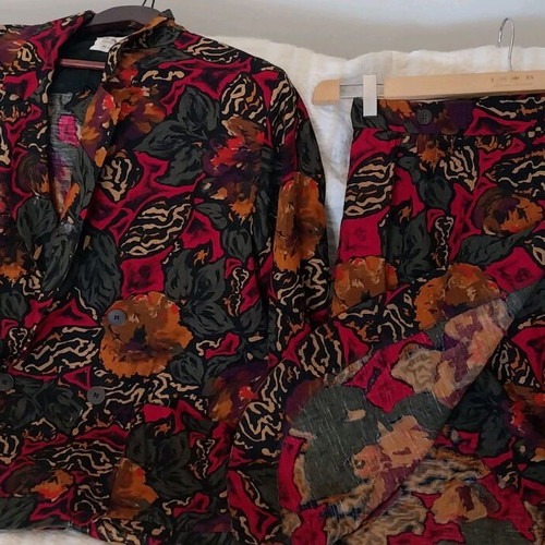 Jaeger women's set N14 like new, multicolor