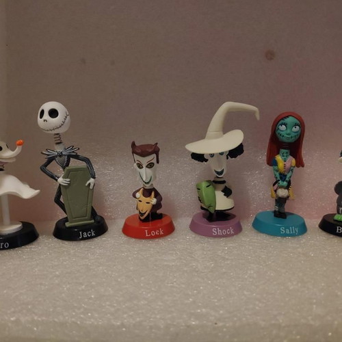 Jack Skellington and Sally collectible figure set like new
