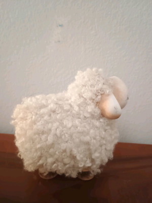 Sheep figure like new