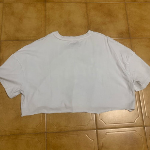 Women's crop top short sleeve shirt like new, white, size S