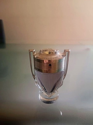 Rabanne Invictus EDT 50ml original, like new with box