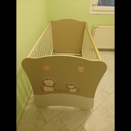 Casa Baby Bed Set with Mattress and Chest of Drawers like new