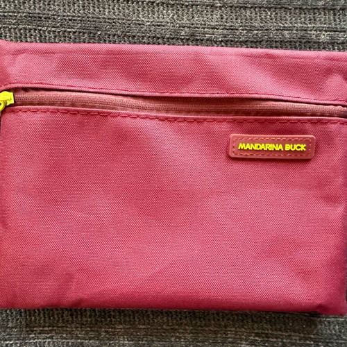 Mandarina Duck νεσεσέρ καλλυντικών καινούργιο, κόκκινο-μπορντό