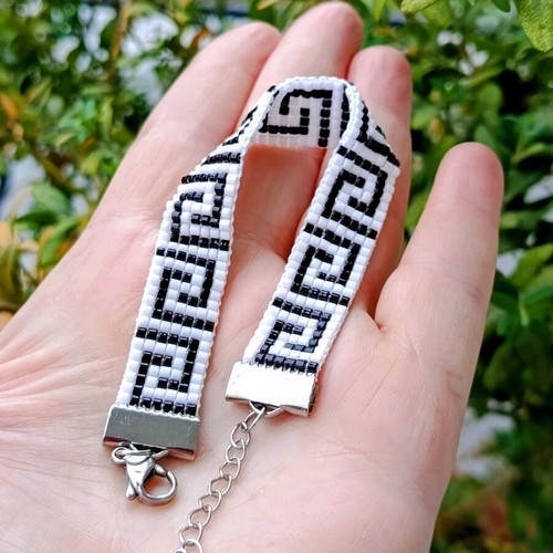 Handmade meander bracelet with Miyuki beads made to order