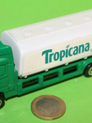 Hot Wheels Haulers употребявана метална миниатюра мащаб 1:60