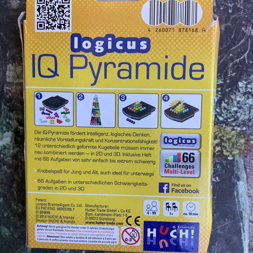 Pyramide IQ Travel Pocket Game like new, complete