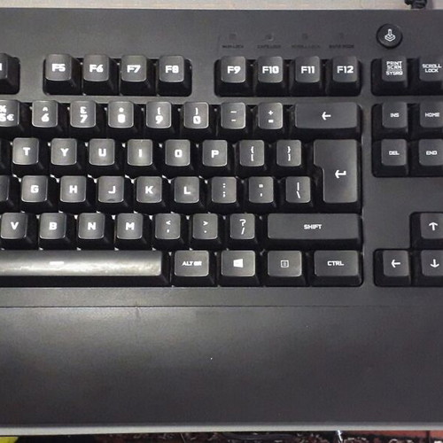 Logitech G213 Prodigy gaming keyboard used for repair or spare parts