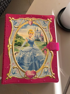 Disney Princess Cinderella Storybook Foldout Playset μεταχειρισμένο, με ελλείψεις