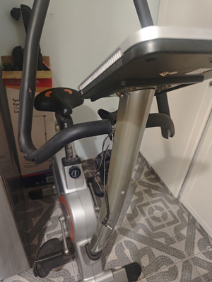 Exercise bike used, functional, good condition