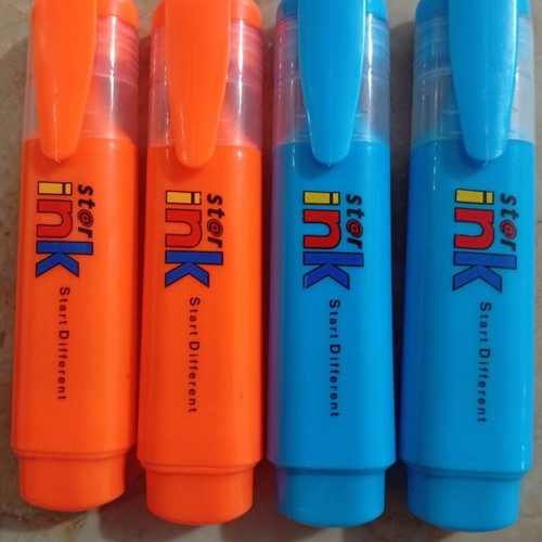 Highlighters pack of 4 like new