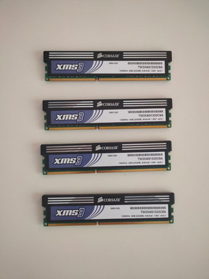 Corsair XMS3 8GB  DDR3 TW3X4G1333C9A