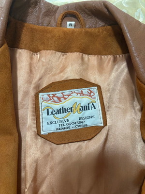 Blazer Leather Mania used, size Medium, orange
