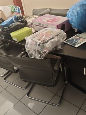 Трапезна маса от масивна дървесина употребявана, 8 места