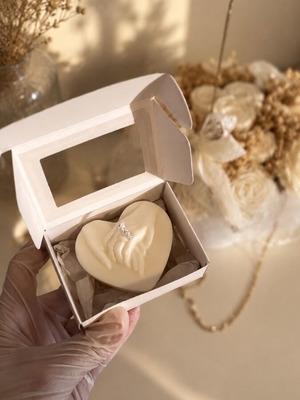 Wedding candle in box with scent choice