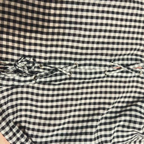 Long shirt like new with side details black and white